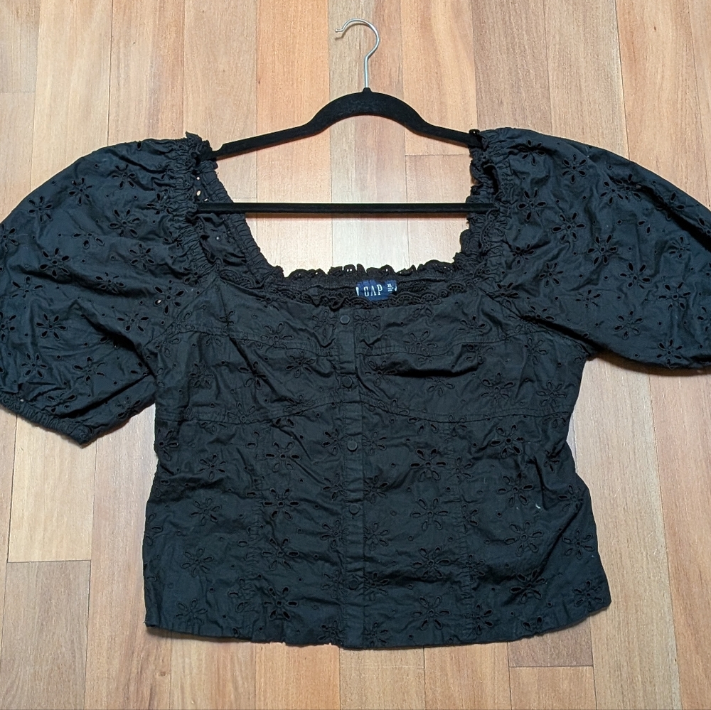 GAP 100% Cotton Size XL Women's Ornate Blouse With Puffed Sleeves